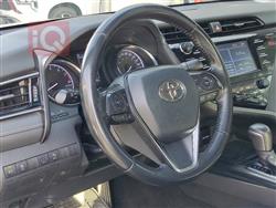 تۆیۆتا کامری